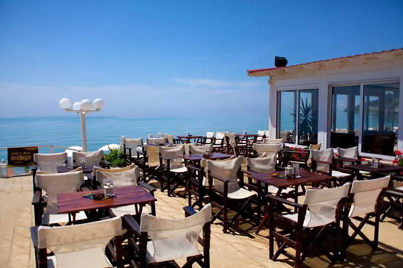 **  Halkidiki Royal Hotel Fourka Řecko